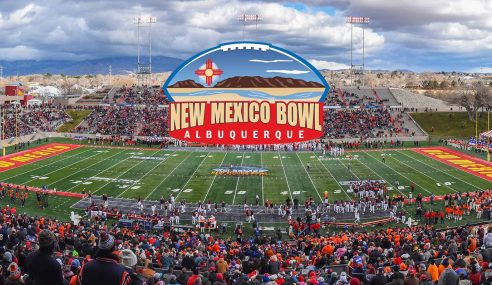 Utah State Battles North Texas As College Football Bowl Season Kicks Off In New Mexico
