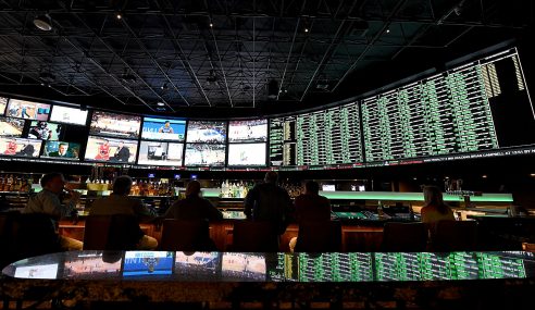 Super Bowl Total Suggests That Bettors Expect Plenty Offensive Fireworks
