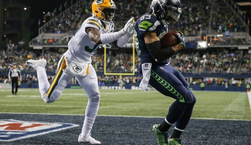 Saturday NFC Wild Card Action Pits Dallas Cowboys Against Seattle Seahawks