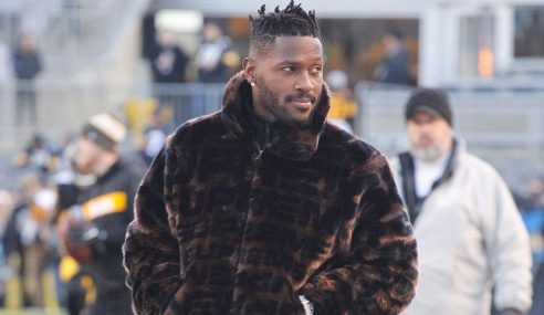 Antonio Brown Traded To Raiders