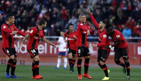 Key Matchup in Spanish Soccer as Mallorca Visits Deportivo de La Coruna