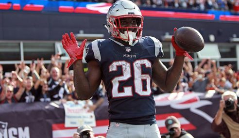 NFL Football Betting:  Pittsburgh Steelers at New England Patriots