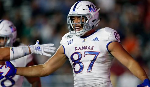 College Football Betting:  Oklahoma Sooners at Kansas Jayhawks
