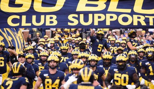 College Football Betting: Michigan Wolverines at Illinois Fighting Illini
