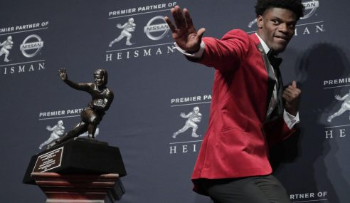 College Football Betting: 2019 Heisman Trophy Update 11/27/19