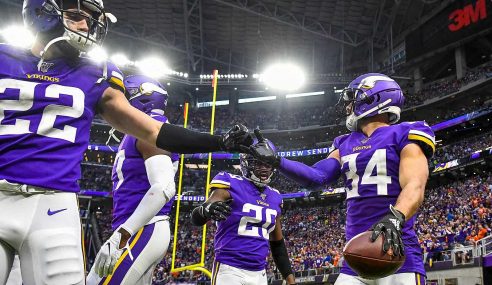 Playoff Specials: Vikings Favored To Make Playoffs, Rams Expected To Miss