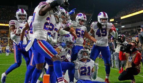 Oddsmakers Expecting At Least Two Underdogs To Win On Wild Card Weekend