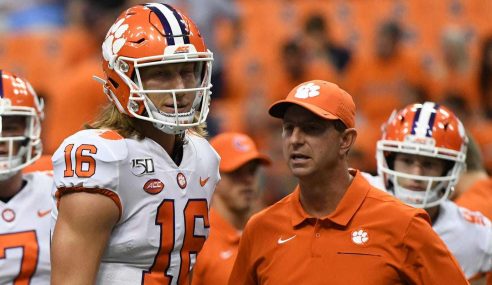 Lawrence Early Favorite For 2021 Heisman Trophy Odds