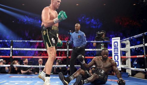Fury Opens -215 Favorite Over Wilder