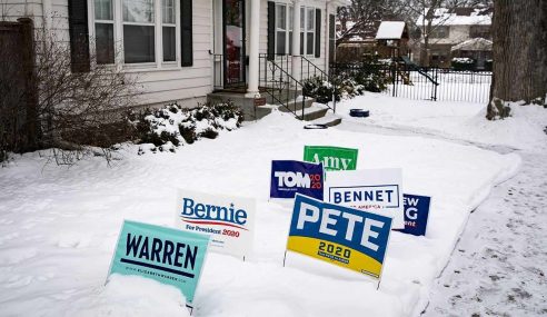 Bernie Sanders Takes a Bigger Lead in the Race to Win the Iowa Caucuses