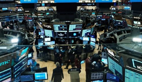 Stock Market Offers Unique Betting Opportunities