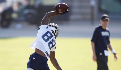 Which Receiver Will Lead the NFL in Touchdowns? Hill, Lamb Favored