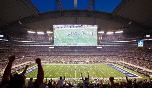 JERRY JONES WANTS FANS TO WATCH DALLAS COWBOYS KNEEL IN PERSON