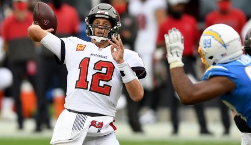 SUNDAY NIGHT FOOTBALL: NEW ORLEANS SAINTS AT TAMPA BAY BUCCANEERS