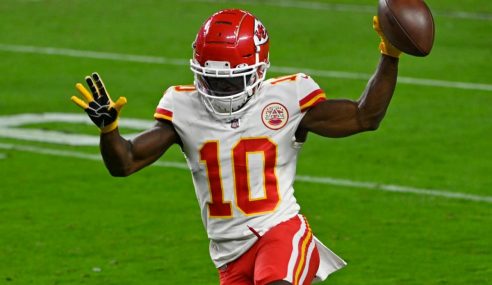 SNF FOOTBALL: DENVER BRONCOS AT KANSAS CITY CHIEFS