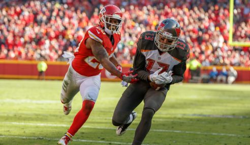 FRIDAY AFTERNOON QUARTERBACK: SUPER BOWL LV PROP BETS