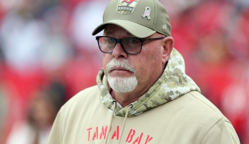 NFL KICKOFF GAME: DALLAS COWBOYS AT TAMPA BAY BUCCANEERS