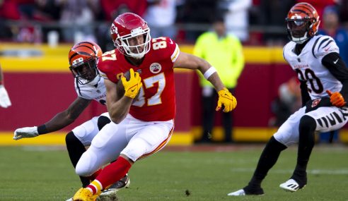 SUNDAY NIGHT FOOTBALL WEEK 4: KANSAS CITY CHIEFS AT NEW YORK JETS