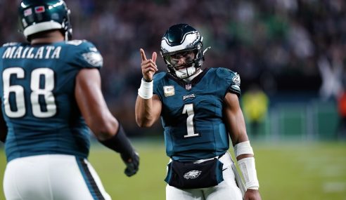 Falcons vs. Eagles Picks & Predictions for Monday Night Football: Robinson Runs Wild