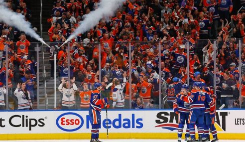NHL Playoffs: Oilers vs. Canucks Game 1